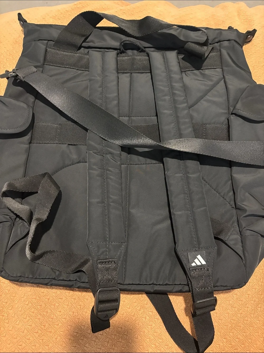 Adidas Men's Black Sports backpack